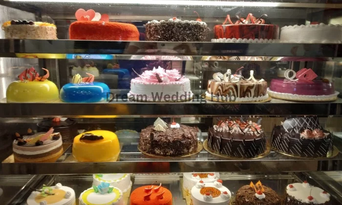 Dolphin Bakes N Ice Creams